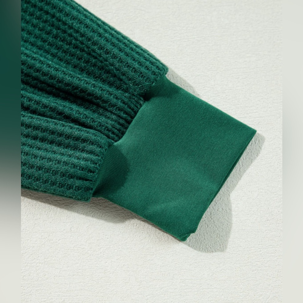Green Waffle-knit Loose Fit Top - Picture 5 of 6